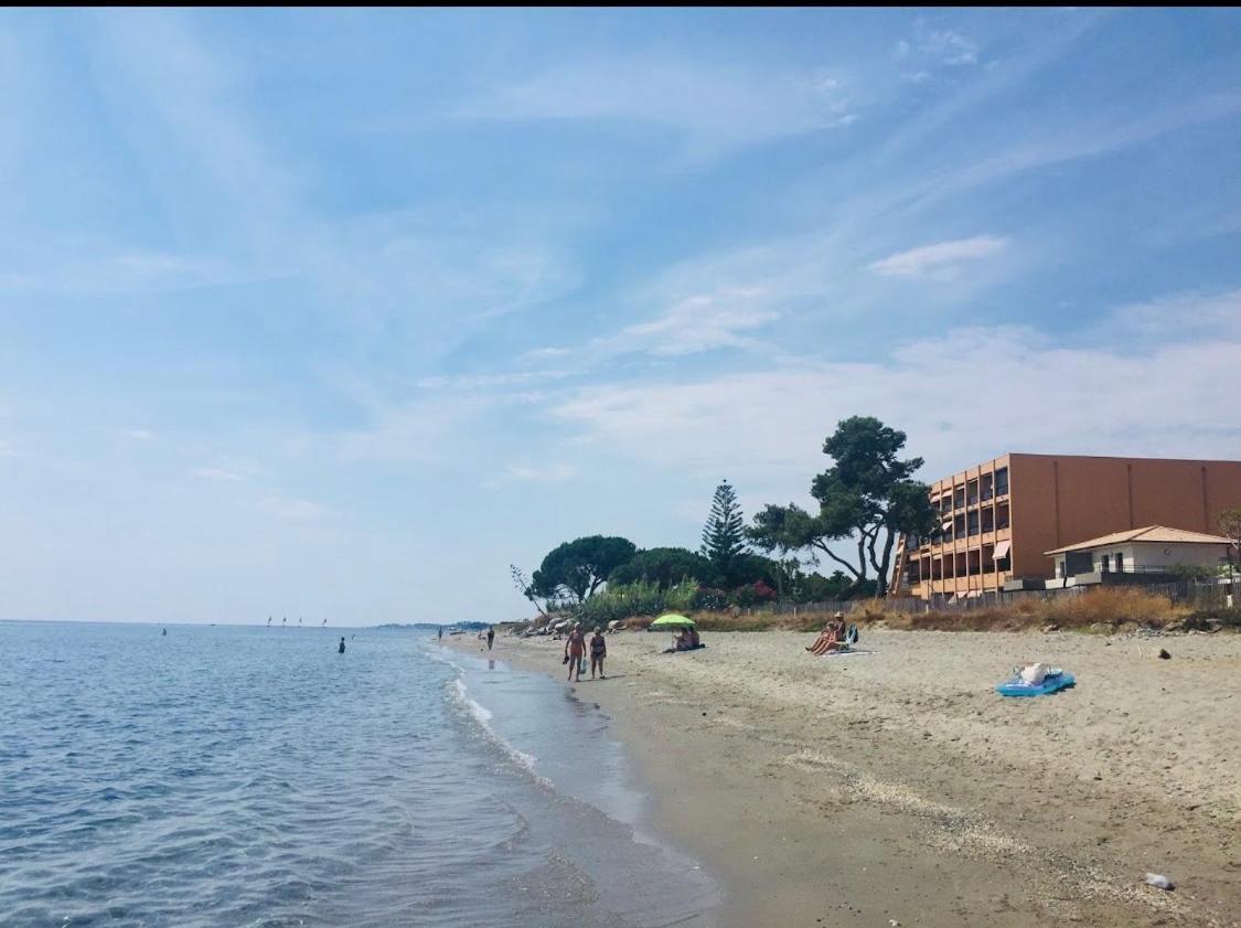 Residence Santa Lucia, Studio Avec Piscine , Vue Mer Et Pied Dans L'Eau , Moriani-Plage ภายนอก รูปภาพ
