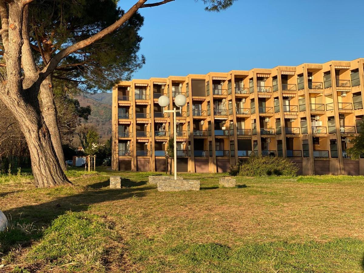 Residence Santa Lucia, Studio Avec Piscine , Vue Mer Et Pied Dans L'Eau , Moriani-Plage ภายนอก รูปภาพ